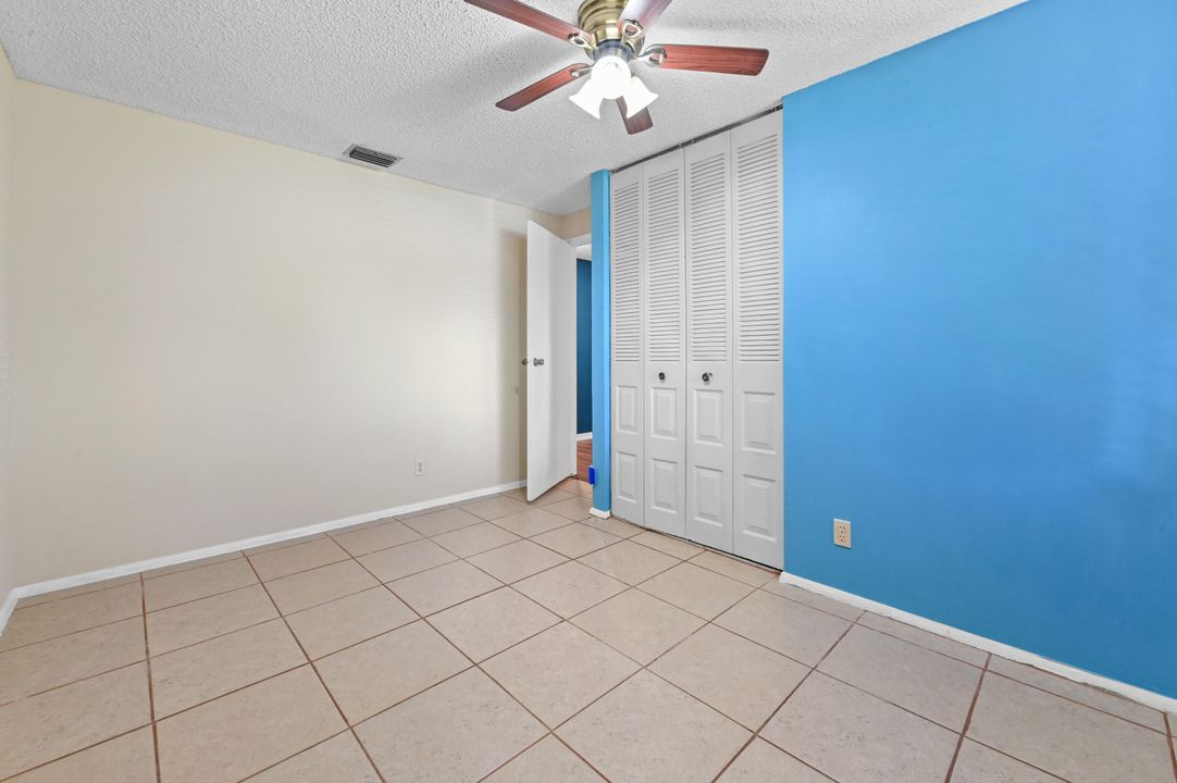 Active With Contract: $475,000 (3 beds, 2 baths, 1152 Square Feet)