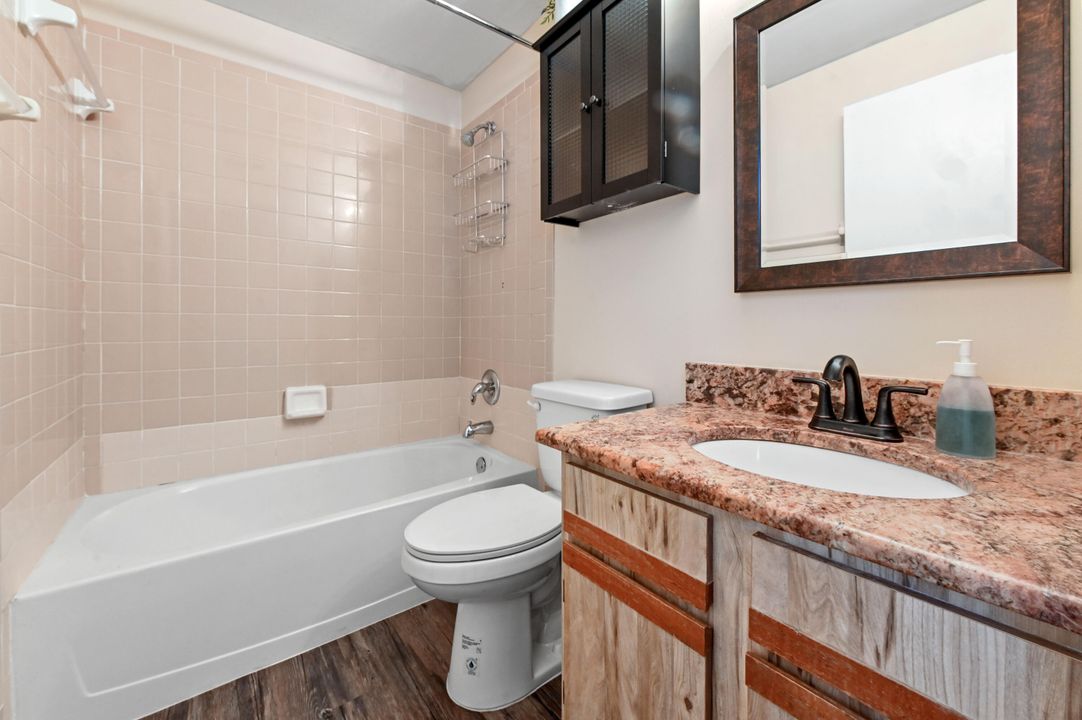 Active With Contract: $475,000 (3 beds, 2 baths, 1152 Square Feet)