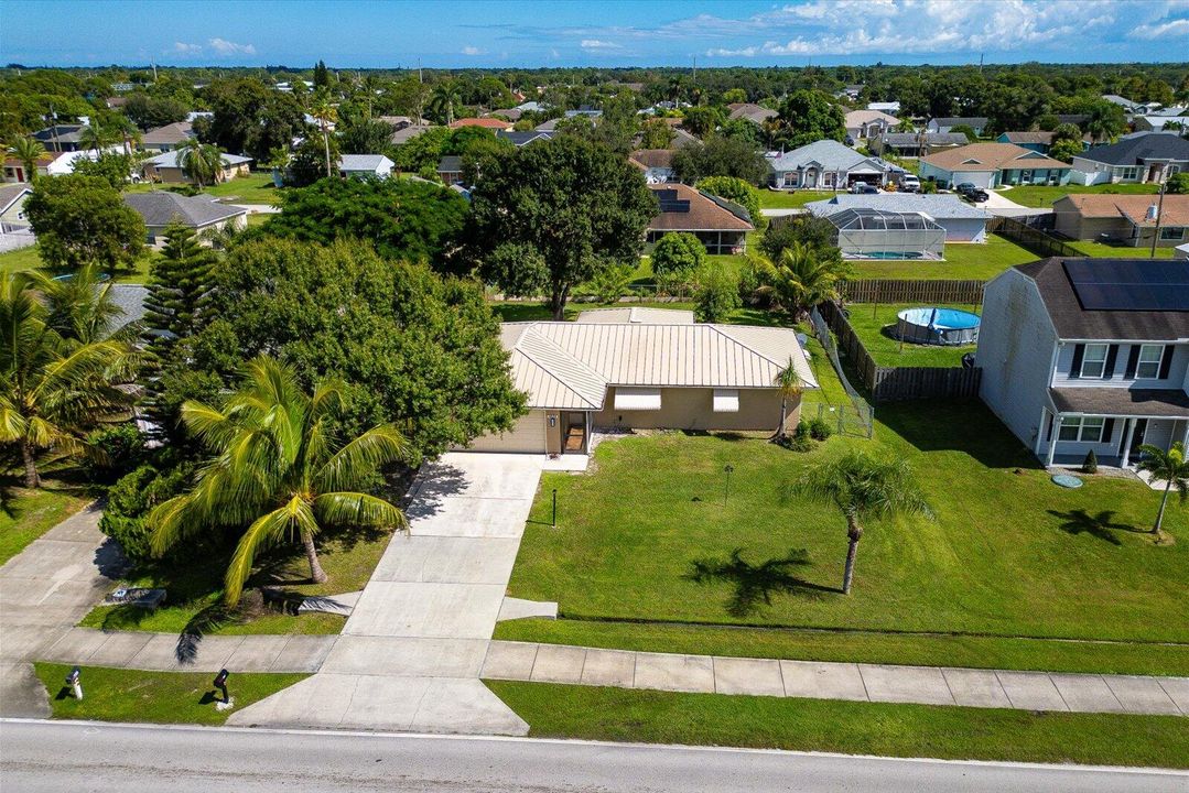 待售: $319,000 (3 贝兹, 2 浴室, 1312 平方英尺)