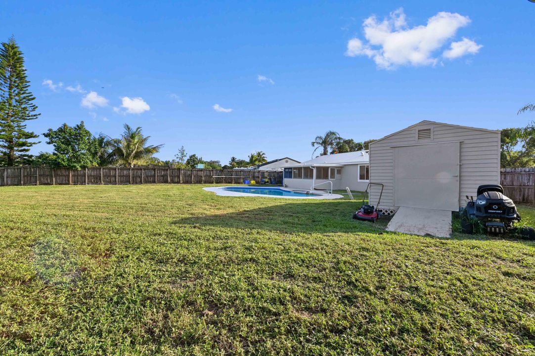 Active With Contract: $475,000 (3 beds, 2 baths, 1152 Square Feet)