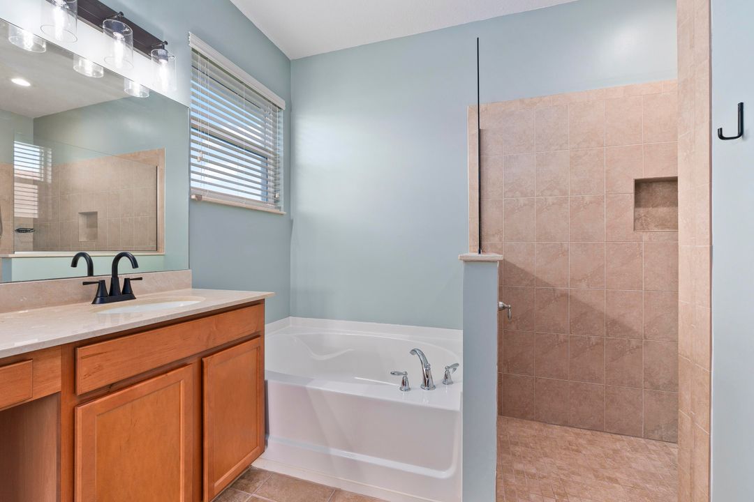 For Sale: $725,000 (4 beds, 3 baths, 2415 Square Feet)