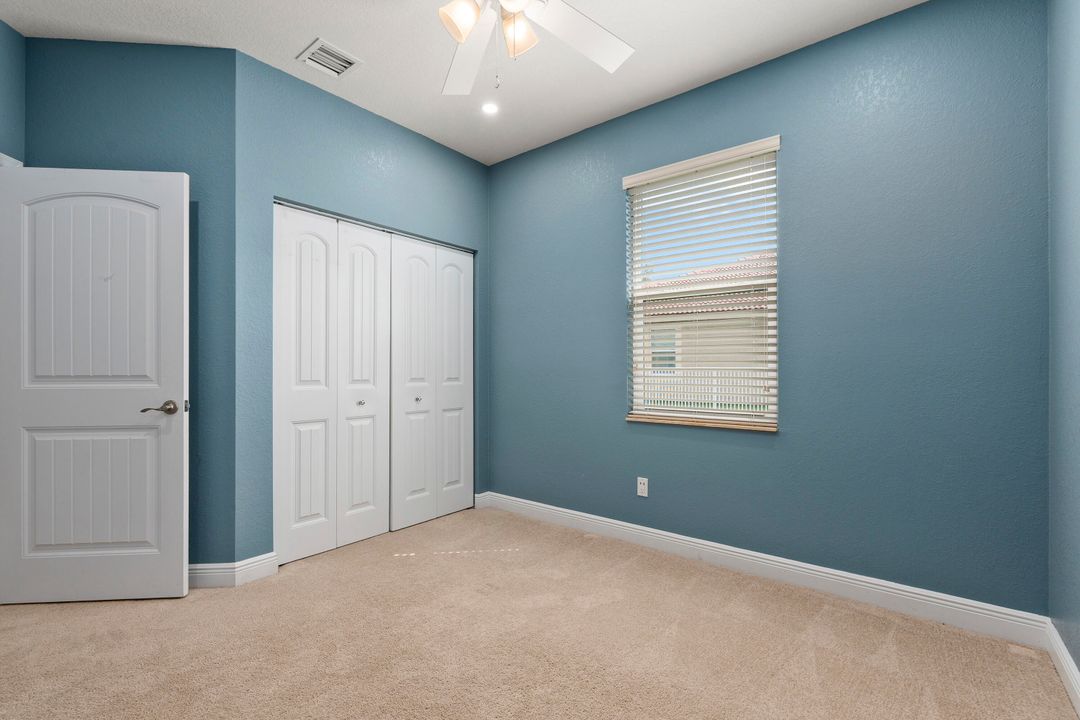 For Sale: $725,000 (4 beds, 3 baths, 2415 Square Feet)