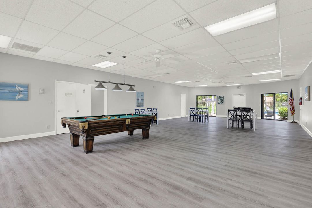 For Sale: $264,900 (2 beds, 2 baths, 903 Square Feet)