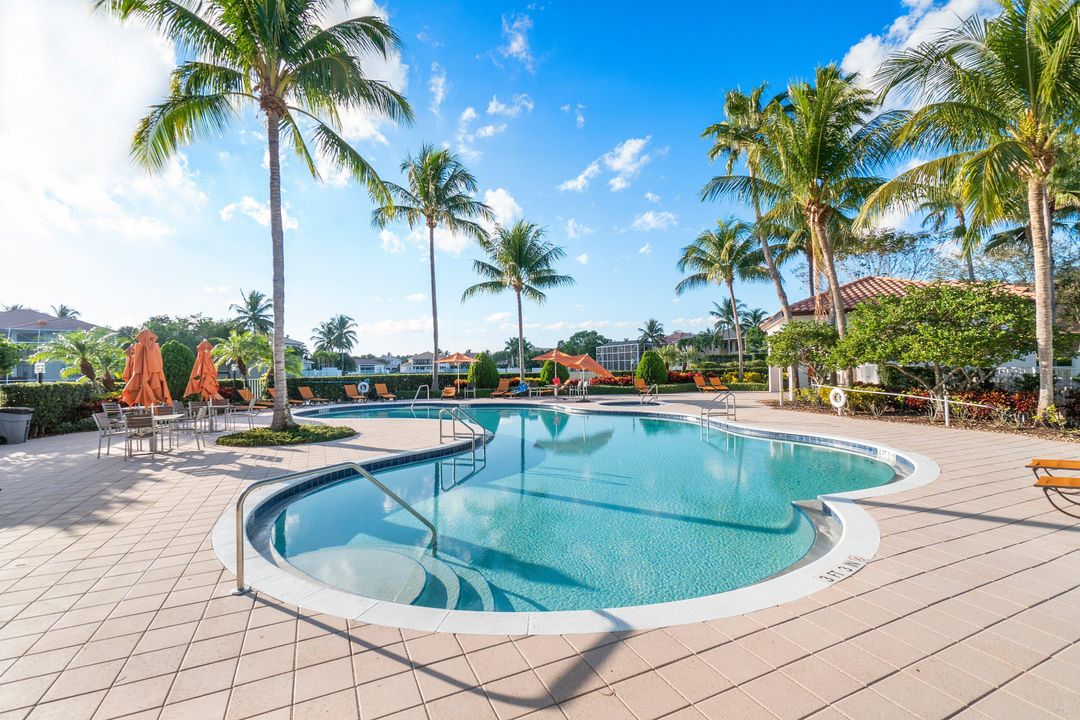 待售: $1,100,000 (5 贝兹, 4 浴室, 3818 平方英尺)