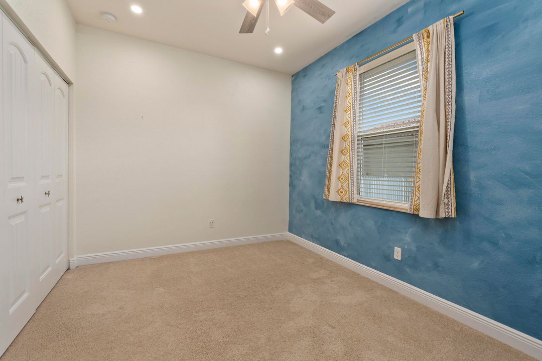 For Sale: $725,000 (4 beds, 3 baths, 2415 Square Feet)