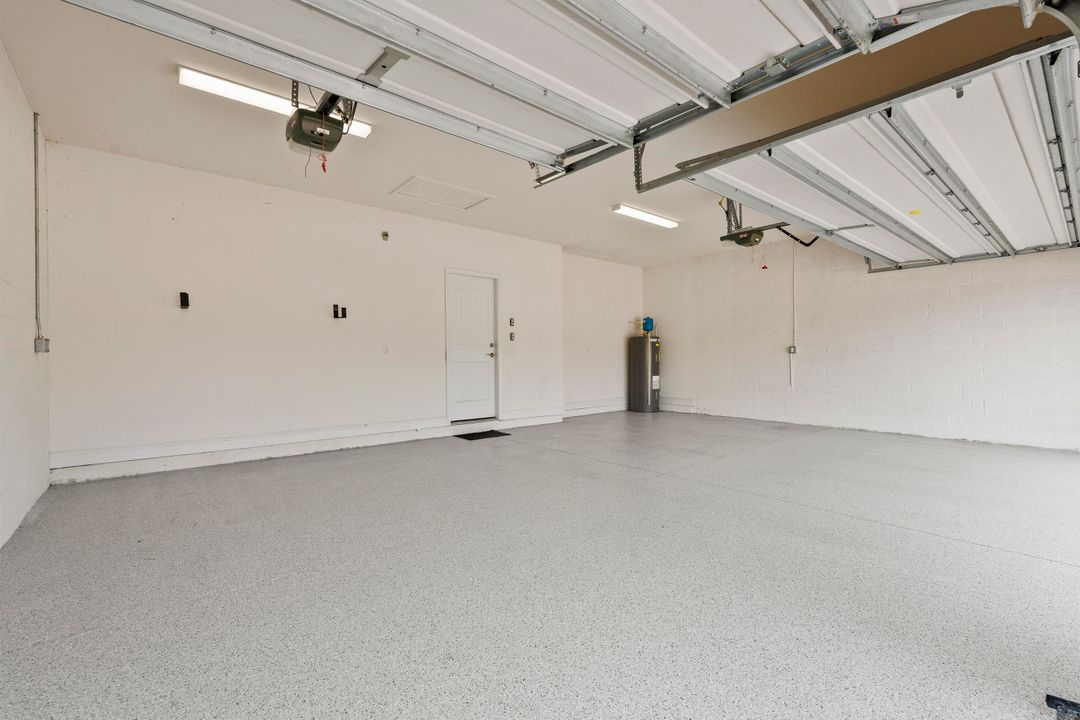 For Sale: $725,000 (4 beds, 3 baths, 2415 Square Feet)