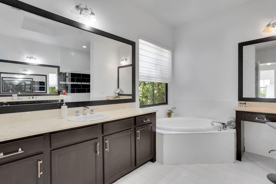 For Sale: $1,125,000 (5 beds, 4 baths, 4035 Square Feet)