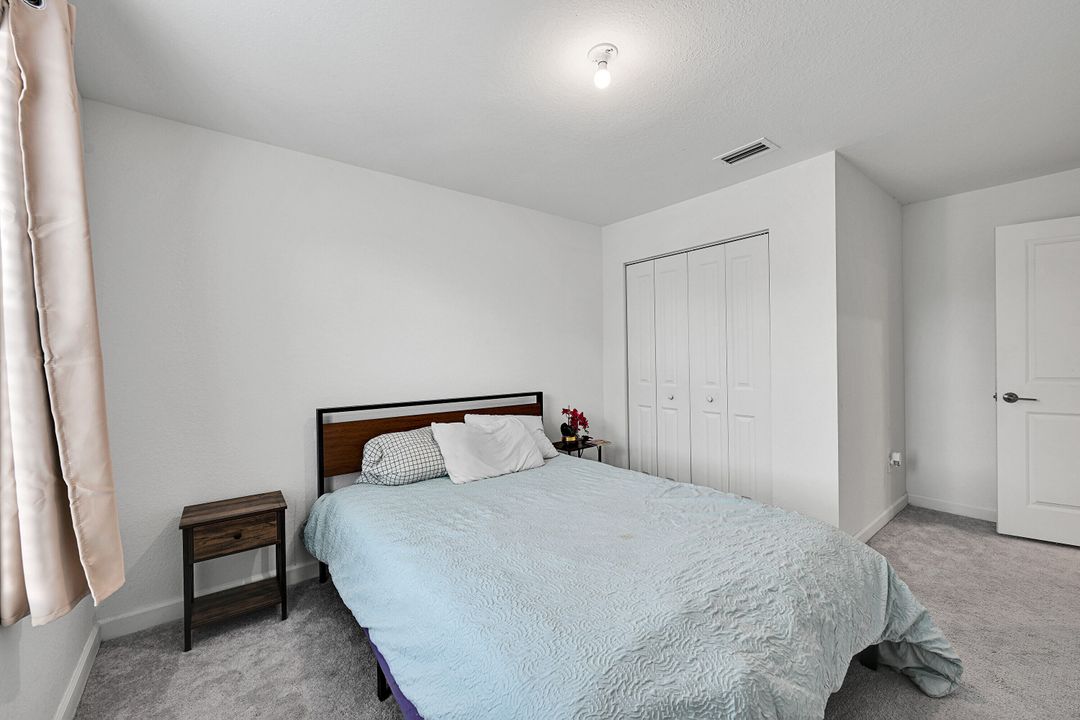 En Venta: $515,000 (4 camas, 2 baños, 1851 Pies cuadrados)