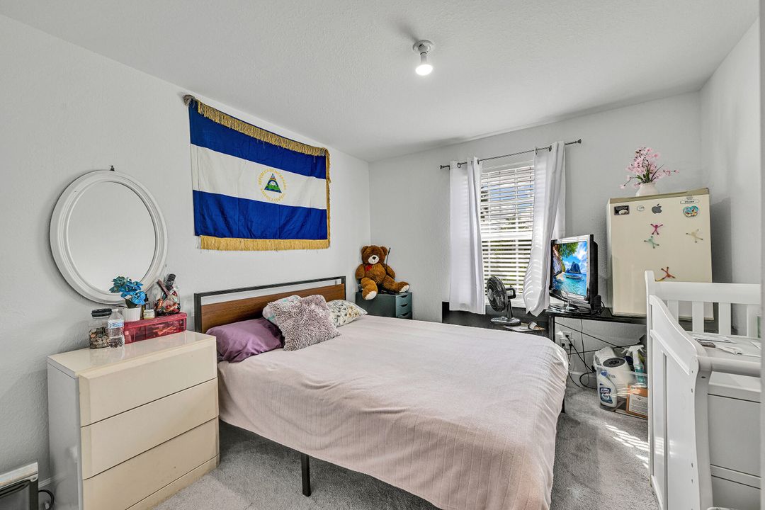 En Venta: $515,000 (4 camas, 2 baños, 1851 Pies cuadrados)