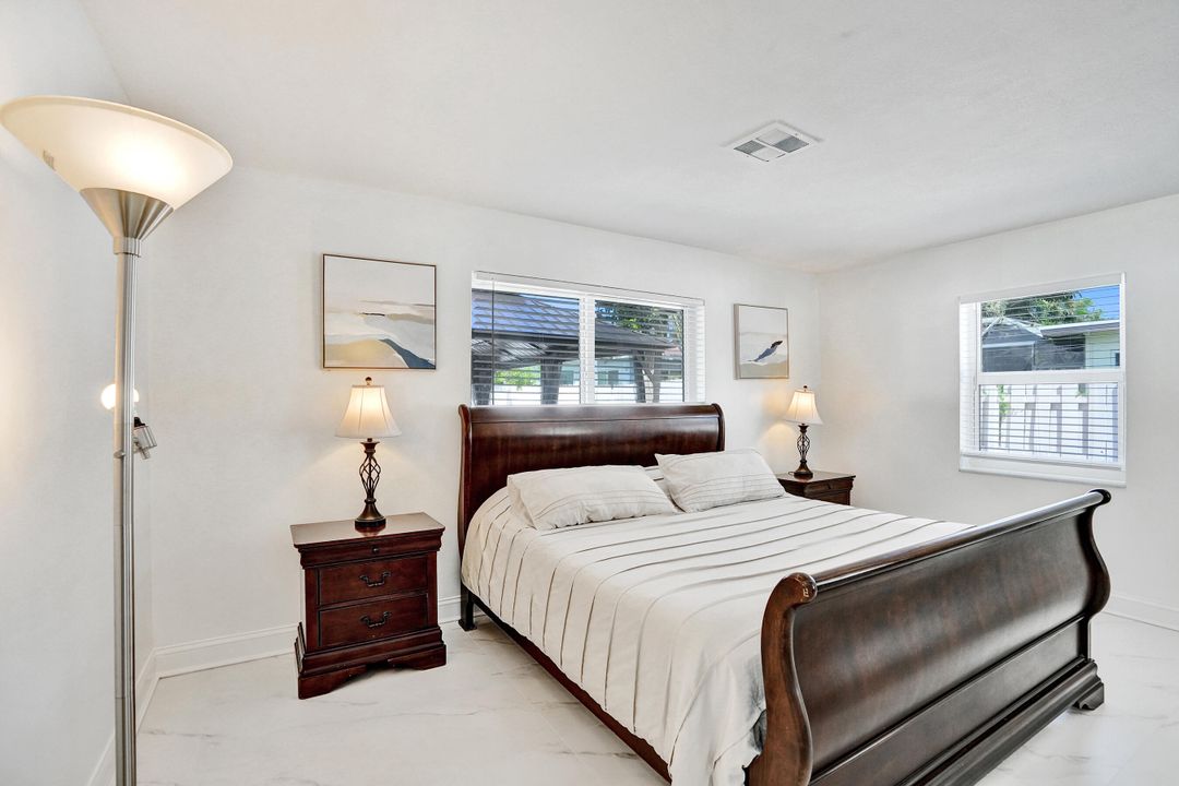 For Rent: $6,000 (4 beds, 2 baths, 1904 Square Feet)