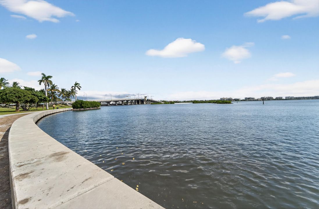 合同活跃: $150,000 (1 贝兹, 1 浴室, 591 平方英尺)