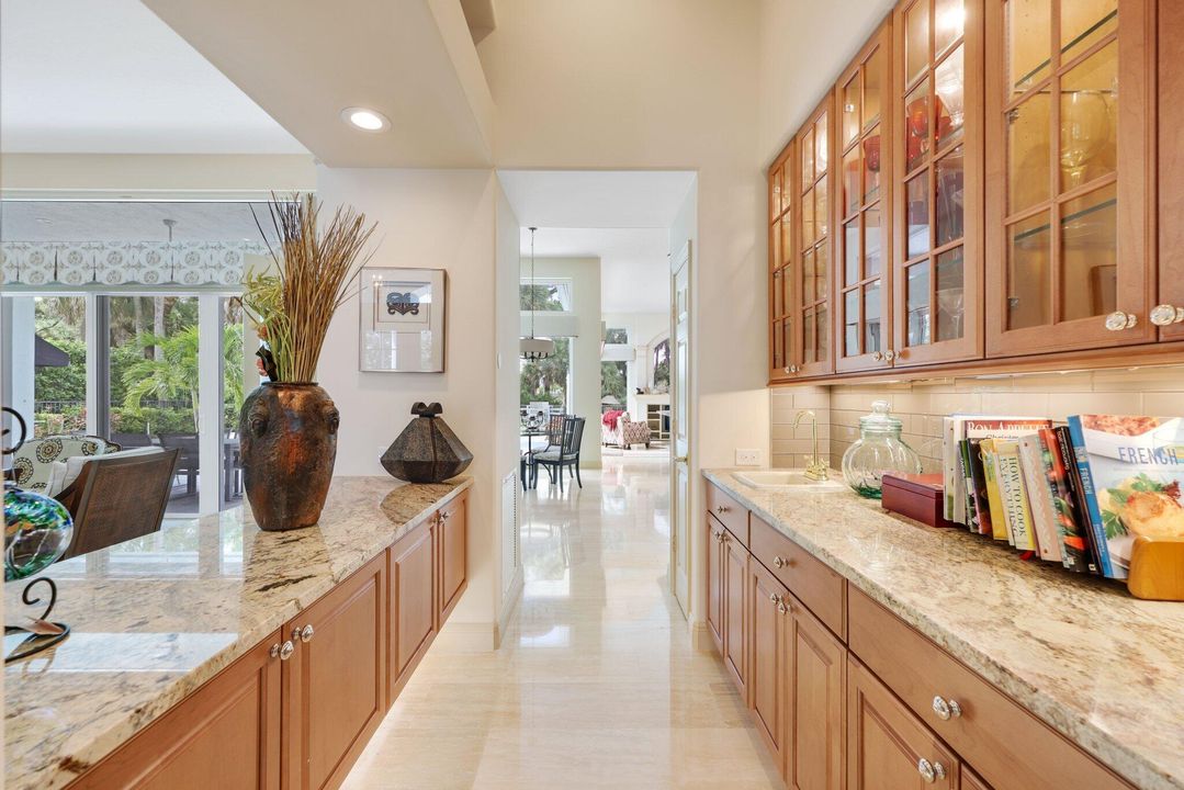 Active With Contract: $1,695,000 (4 beds, 4 baths, 3865 Square Feet)