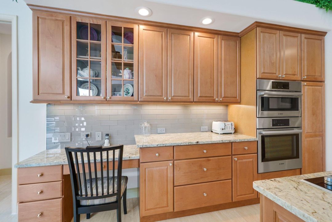 Active With Contract: $1,695,000 (4 beds, 4 baths, 3865 Square Feet)