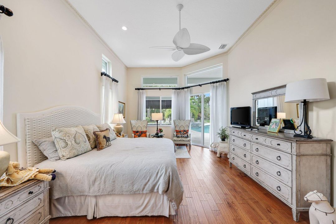 Active With Contract: $1,695,000 (4 beds, 4 baths, 3865 Square Feet)