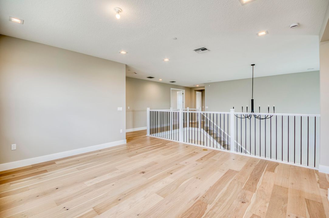 For Sale: $1,912,900 (5 beds, 5 baths, 5136 Square Feet)