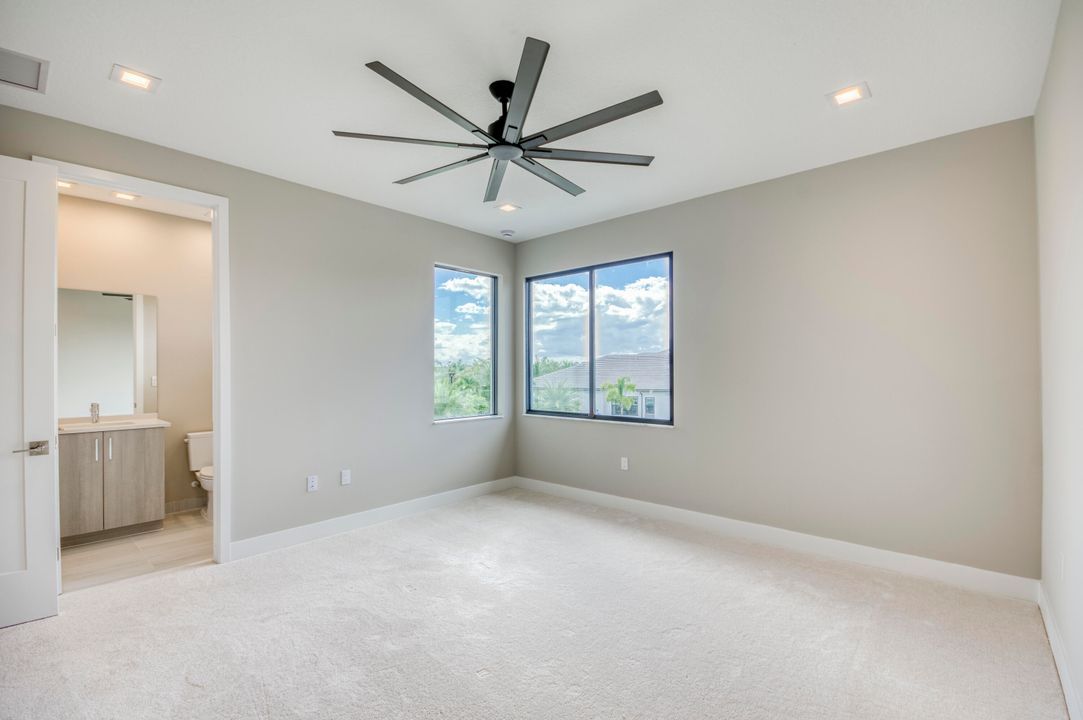 For Sale: $1,912,900 (5 beds, 5 baths, 5136 Square Feet)