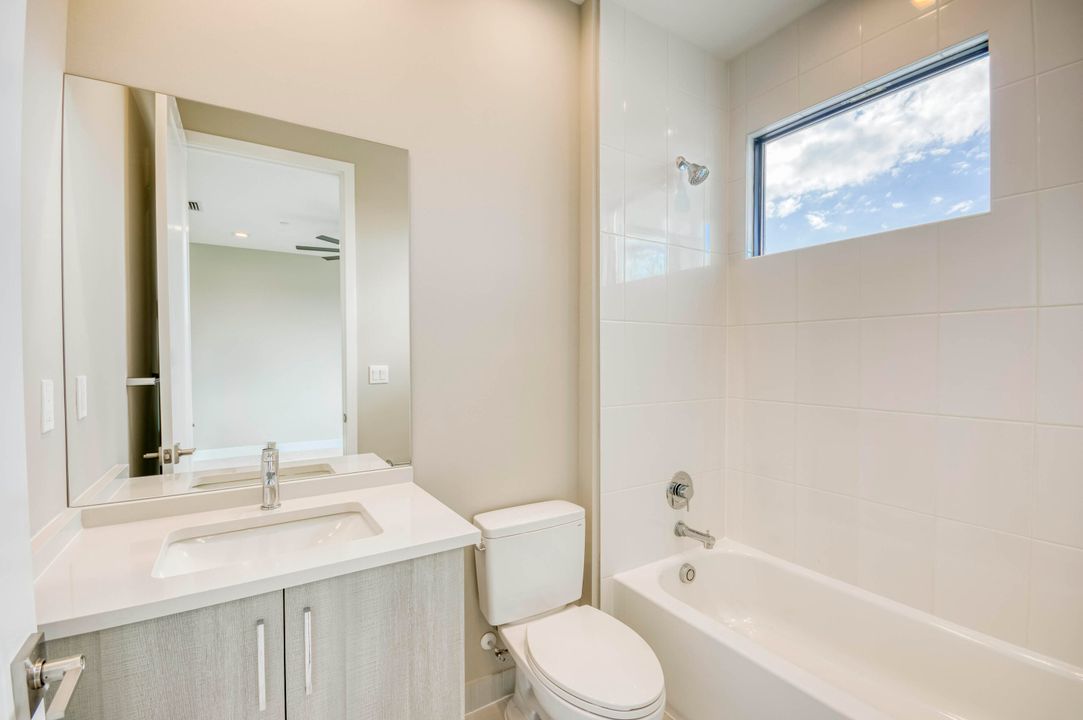 For Sale: $1,912,900 (5 beds, 5 baths, 5136 Square Feet)