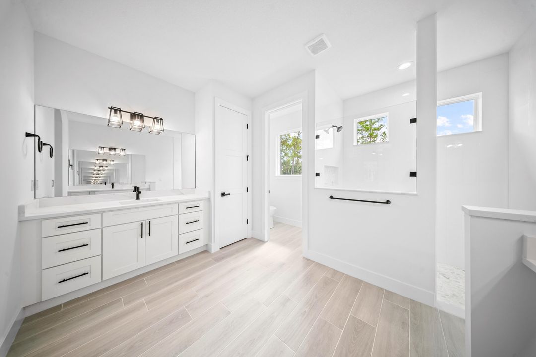 For Sale: $749,900 (4 beds, 3 baths, 2306 Square Feet)