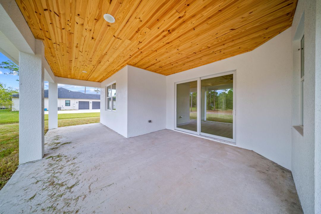 For Sale: $749,900 (4 beds, 3 baths, 2306 Square Feet)