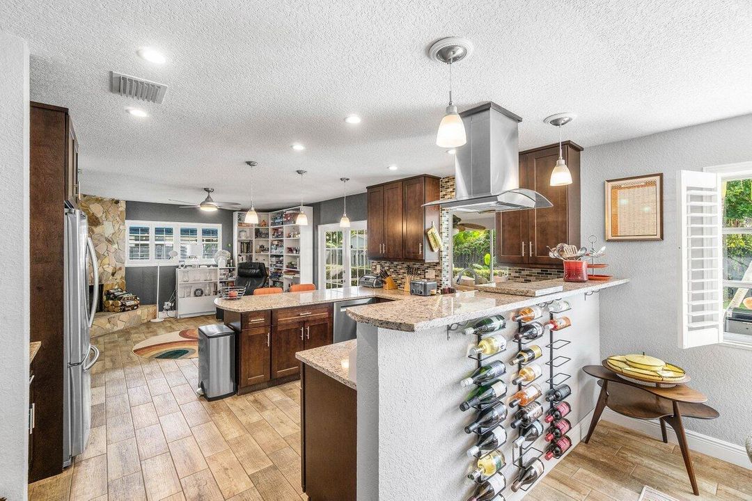 Activo con contrato: $650,000 (3 camas, 2 baños, 1498 Pies cuadrados)