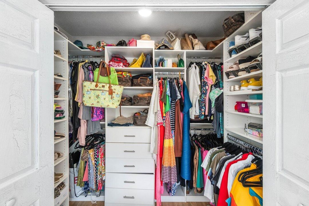 Activo con contrato: $650,000 (3 camas, 2 baños, 1498 Pies cuadrados)