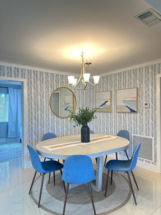 Active With Contract: $3,490 (3 beds, 2 baths, 1238 Square Feet)