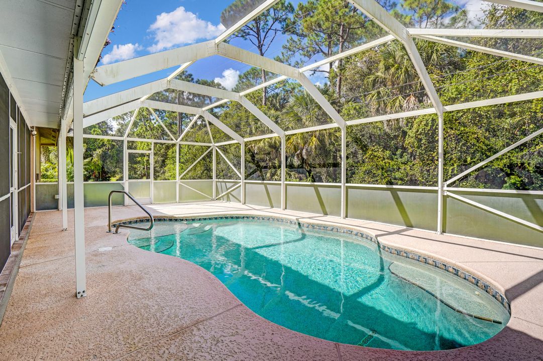 For Sale: $574,900 (3 beds, 3 baths, 2442 Square Feet)