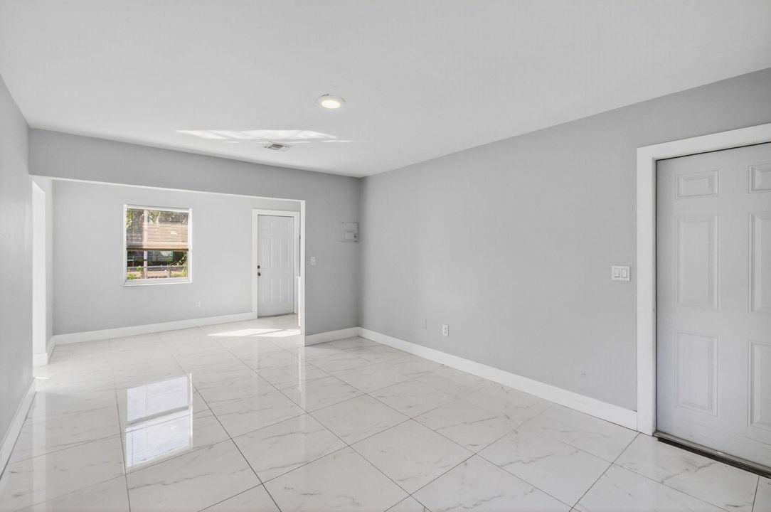 На продажу: $599,000 (0 спален, 0 ванн, 1714 Квадратных фут)