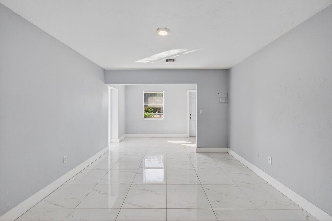 На продажу: $599,000 (0 спален, 0 ванн, 1714 Квадратных фут)