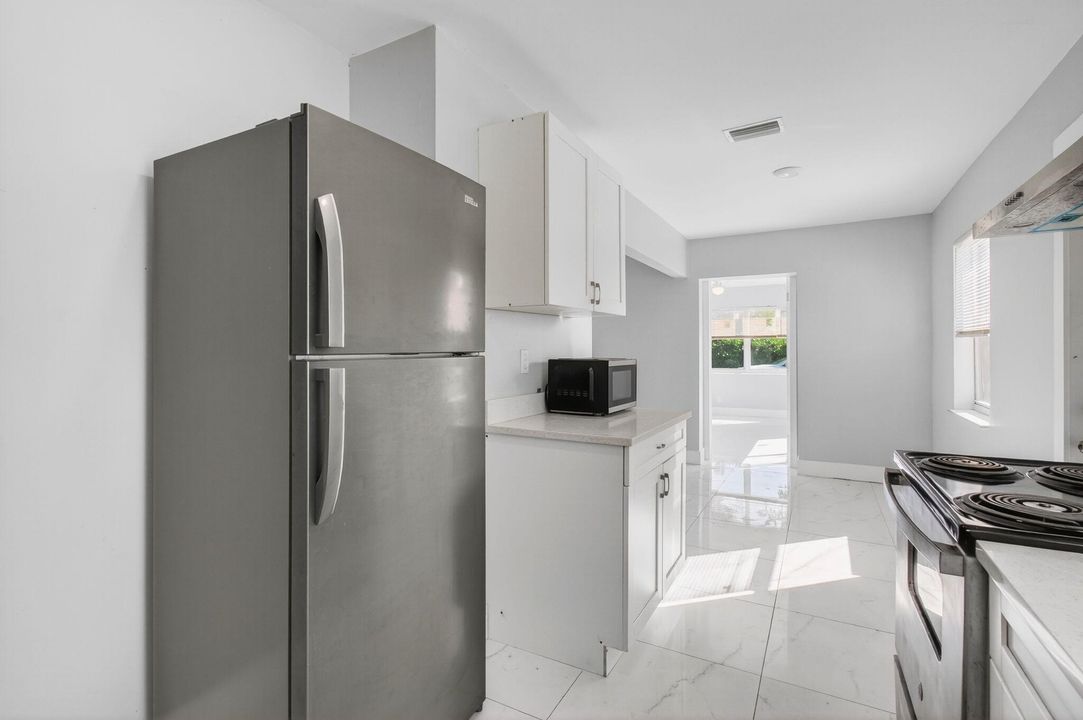 На продажу: $599,000 (0 спален, 0 ванн, 1714 Квадратных фут)