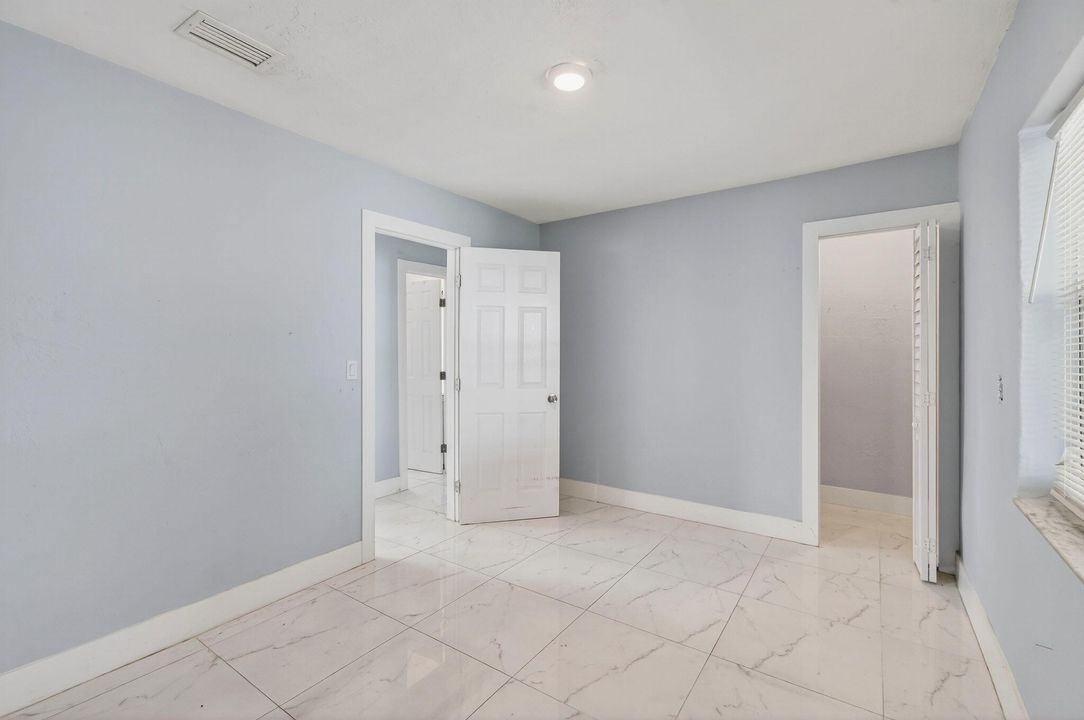 На продажу: $599,000 (0 спален, 0 ванн, 1714 Квадратных фут)