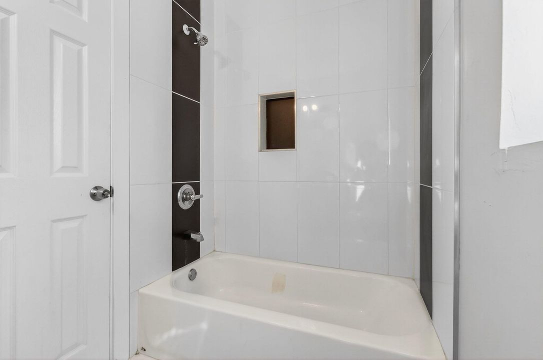 На продажу: $599,000 (0 спален, 0 ванн, 1714 Квадратных фут)