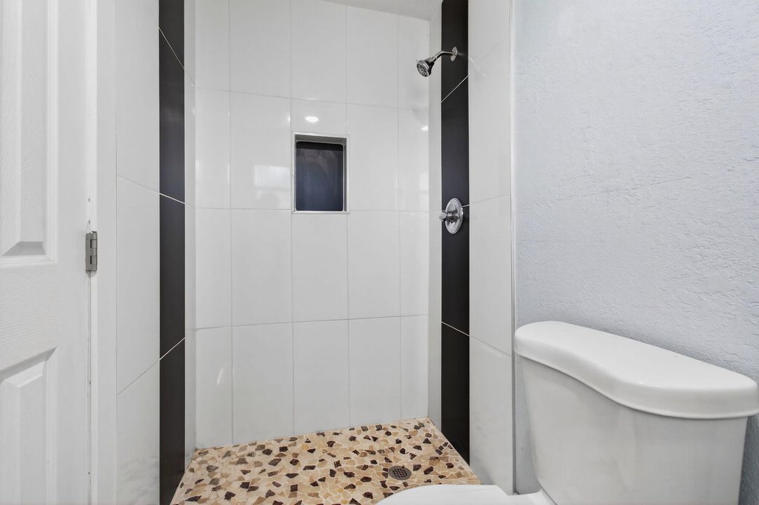 На продажу: $599,000 (0 спален, 0 ванн, 1714 Квадратных фут)