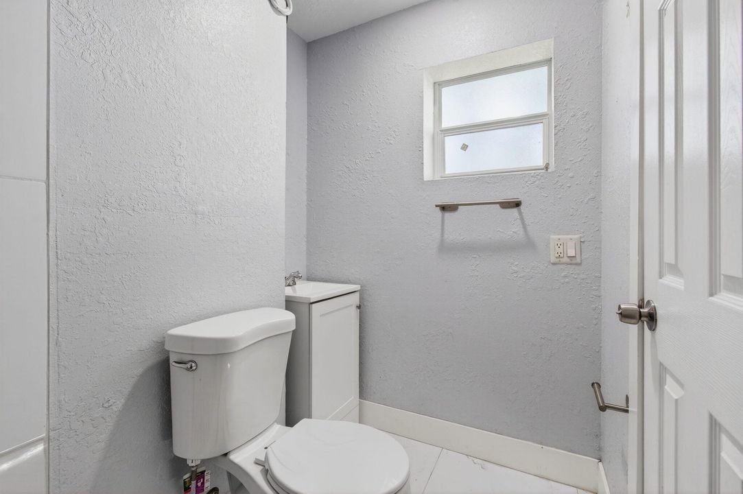 На продажу: $599,000 (0 спален, 0 ванн, 1714 Квадратных фут)