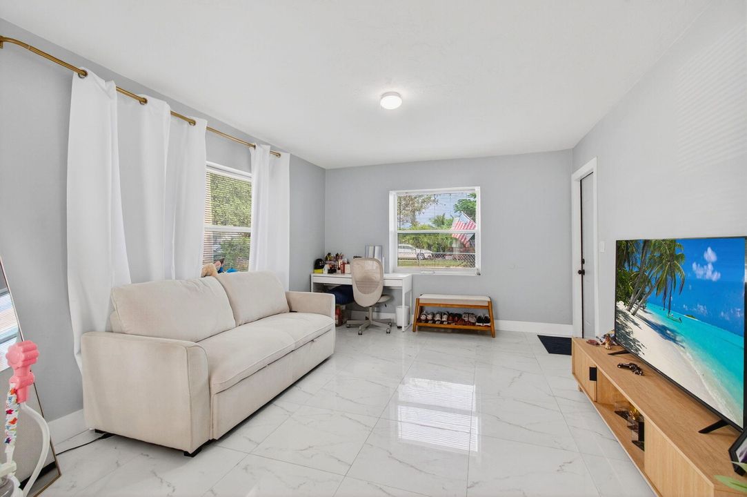 На продажу: $599,000 (0 спален, 0 ванн, 1714 Квадратных фут)