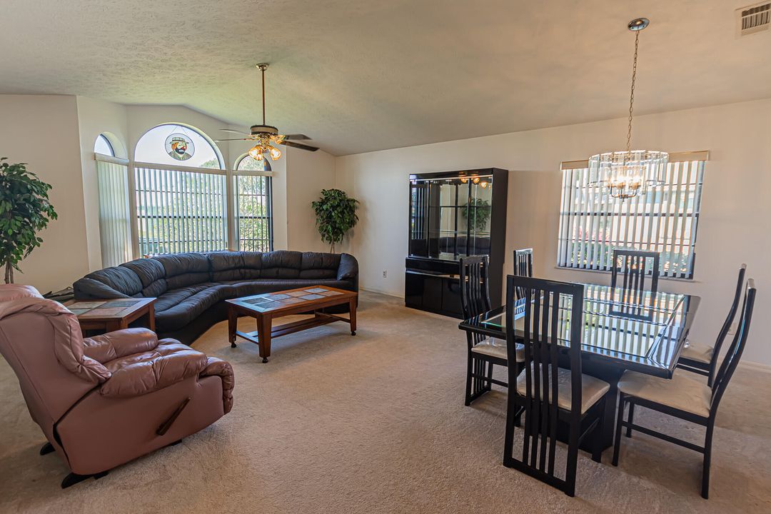 Active With Contract: $420,000 (3 beds, 2 baths, 1972 Square Feet)