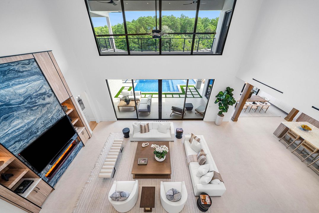 На продажу: $6,495,000 (5 спален, 5 ванн, 5750 Квадратных фут)