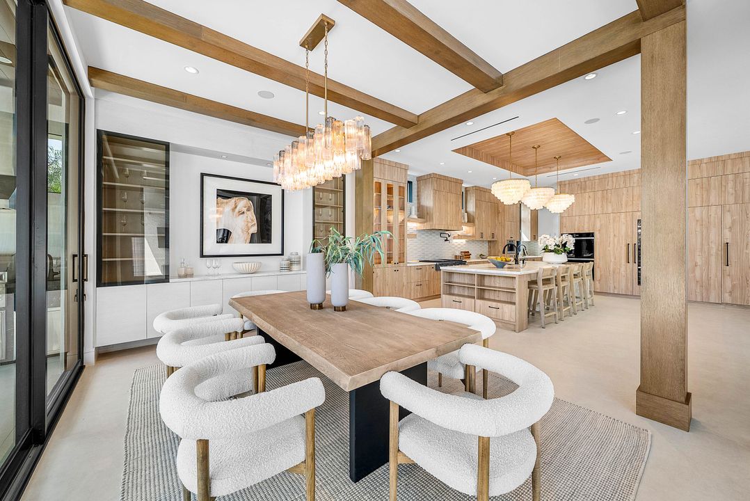 На продажу: $6,495,000 (5 спален, 5 ванн, 5750 Квадратных фут)