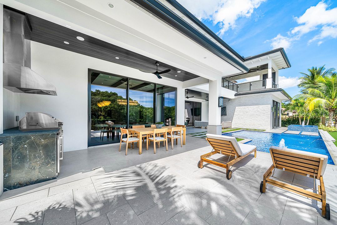 На продажу: $6,495,000 (5 спален, 5 ванн, 5750 Квадратных фут)