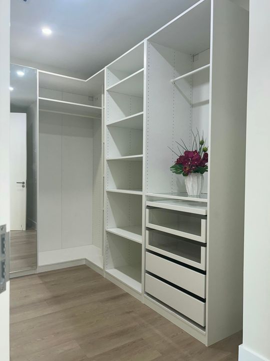 For Rent: $8,500 (4 beds, 4 baths, 3302 Square Feet)