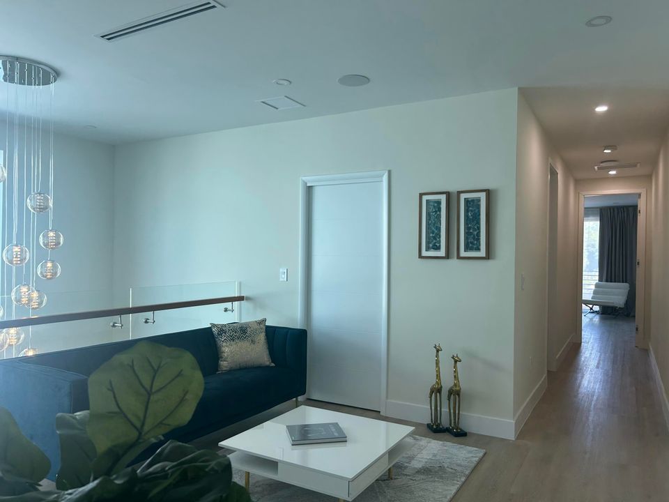 For Rent: $8,500 (4 beds, 4 baths, 3302 Square Feet)