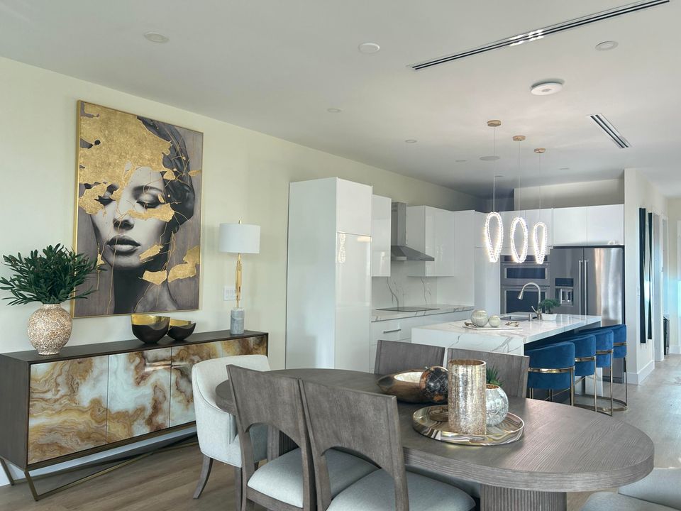 For Rent: $8,500 (4 beds, 4 baths, 3302 Square Feet)