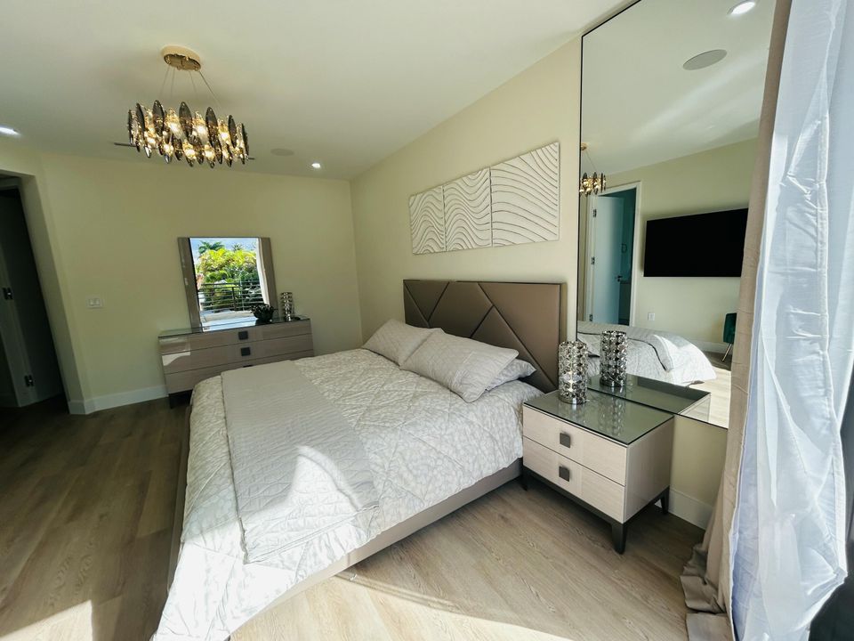 For Rent: $8,500 (4 beds, 4 baths, 3302 Square Feet)