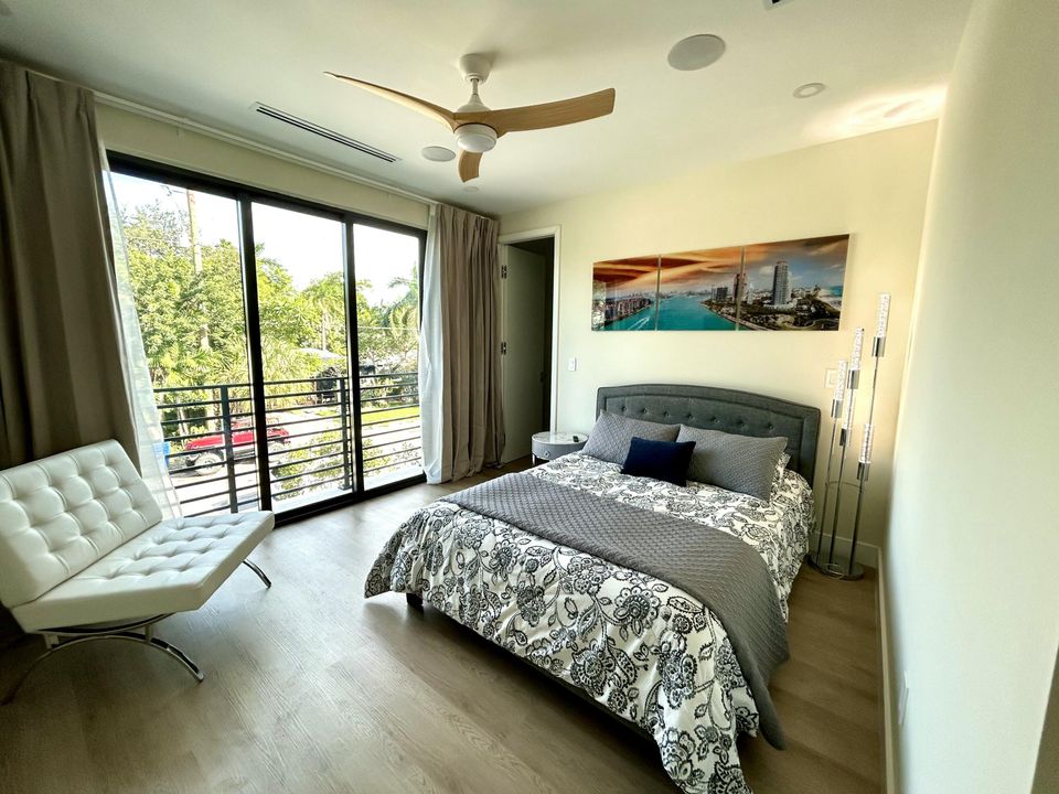 For Rent: $8,500 (4 beds, 4 baths, 3302 Square Feet)