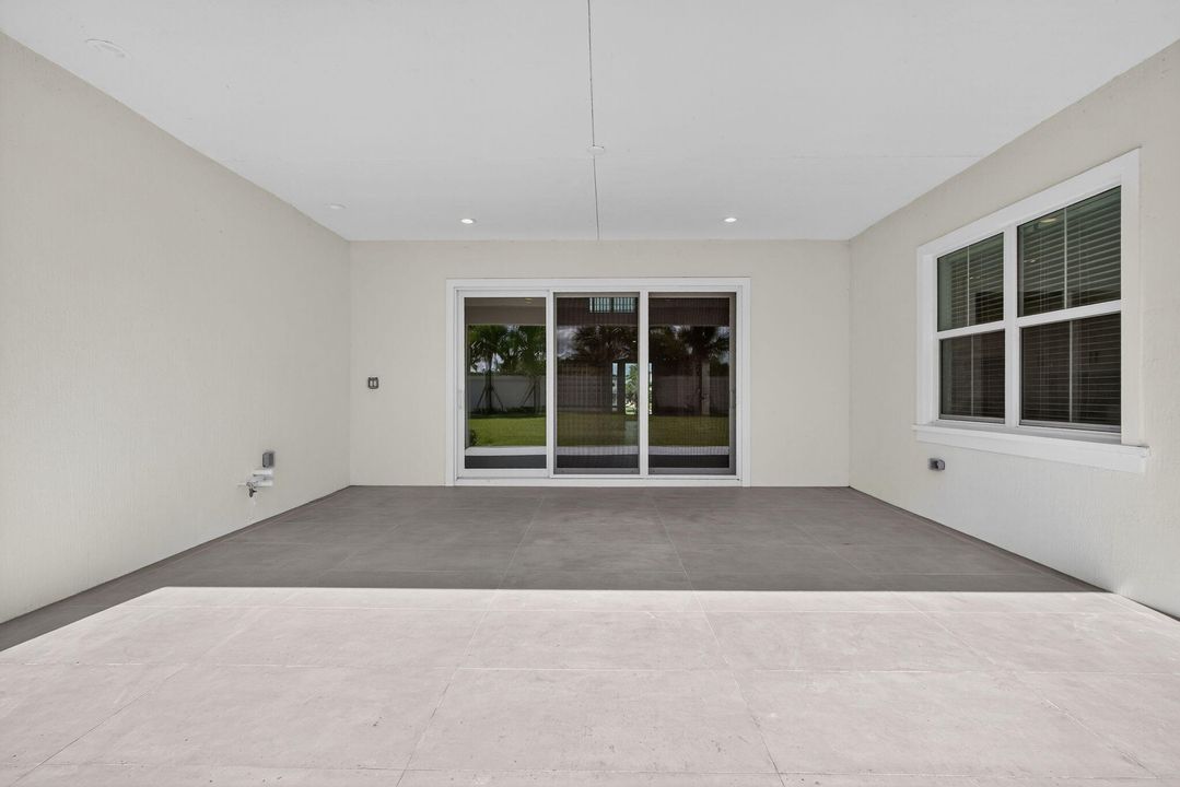 En Renta: $6,200 (4 camas, 3 baños, 3793 Pies cuadrados)