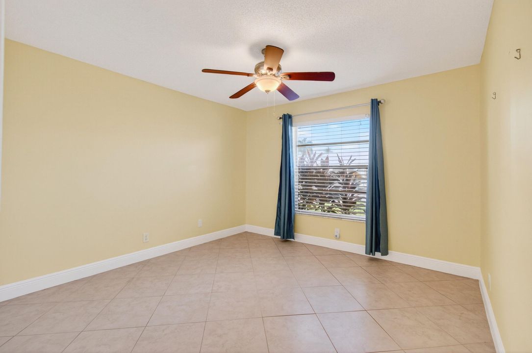 待售: $248,997 (2 贝兹, 2 浴室, 1419 平方英尺)