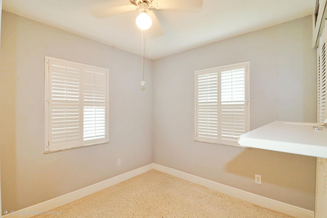 For Sale: $295,000 (2 beds, 1 baths, 808 Square Feet)