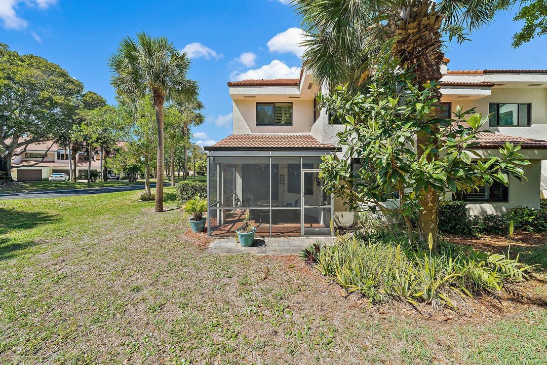 待售: $650,000 (3 贝兹, 2 浴室, 1579 平方英尺)