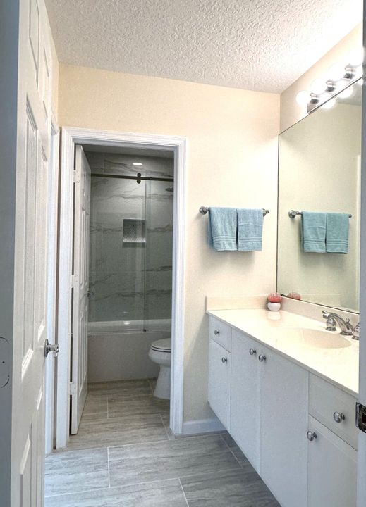 For Sale: $465,000 (3 beds, 2 baths, 1832 Square Feet)