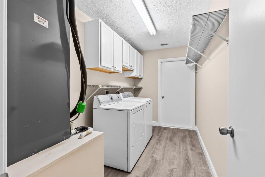 出租: $2,500 (3 贝兹, 2 浴室, 1829 平方英尺)